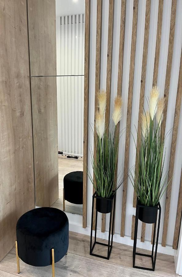 Nowoczesny Apartament Z Garazem Morelova Γκντανσκ Εξωτερικό φωτογραφία