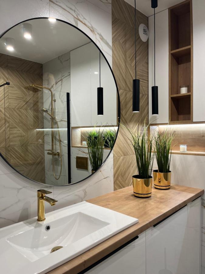 Nowoczesny Apartament Z Garazem Morelova Γκντανσκ Εξωτερικό φωτογραφία