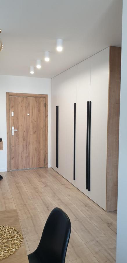 Nowoczesny Apartament Z Garazem Morelova Γκντανσκ Εξωτερικό φωτογραφία